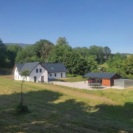 Appartamento Na Kopečku Černý Dŭl